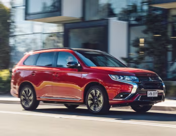 Mitsubishi Outlander PHEV GSR [Australia] '2020–22