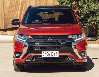 Mitsubishi Outlander PHEV GSR [Australia] '2020–22