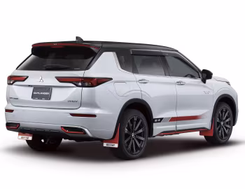 Mitsubishi Outlander PHEV Ralliart Style [Japan] '01.2022