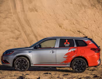 Mitsubishi Outlander PHEV Rally Style '03.2016
