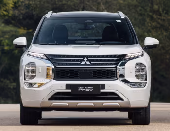 Mitsubishi Outlander PHEV Signature [Latam] '2025–pr.
