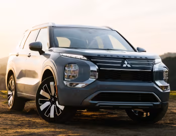 2025–pr. Mitsubishi Outlander SEL [North America] '2025–pr.