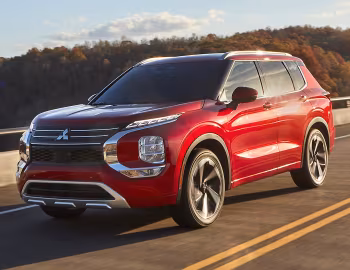 2022–24 Mitsubishi Outlander SEL [North America] '2021–24