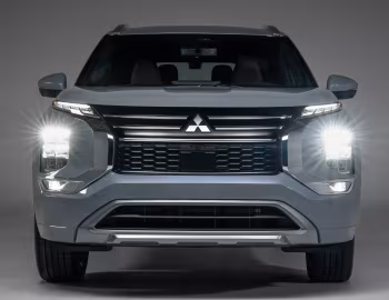 2025–pr. Mitsubishi Outlander SEL [North America] '2025–pr.