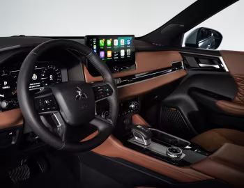 Interior 2025–pr. Mitsubishi Outlander SEL [North America] '2025–pr.