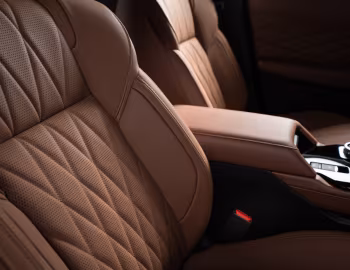 Interior 2025–pr. Mitsubishi Outlander SEL [North America] '2025–pr.
