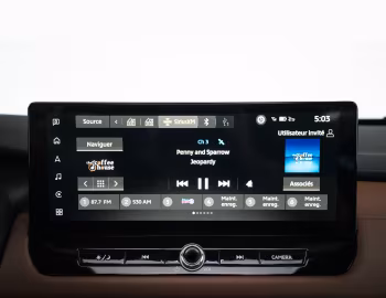 Interior 2025–pr. Mitsubishi Outlander SEL [North America] '2025–pr.