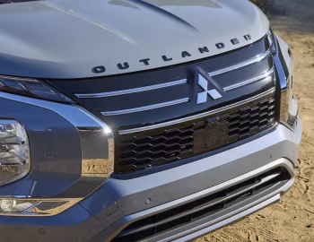 2025–pr. Mitsubishi Outlander SEL [North America] '2025–pr.