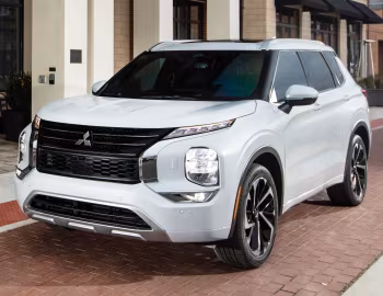 2022–24 Mitsubishi Outlander SEL [North America] '2021–24