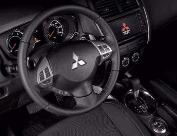Interior 2013–14 Mitsubishi Outlander Sport [US-spec] '2012–15