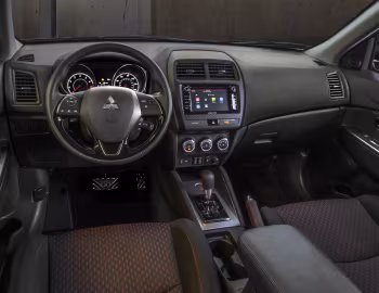 Торпедо 2018 Mitsubishi Outlander Sport "Limited Edition" [US-spec] '2018