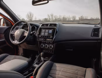 Interior 2020–pr. Mitsubishi Outlander Sport [US-spec] '2019–pr.