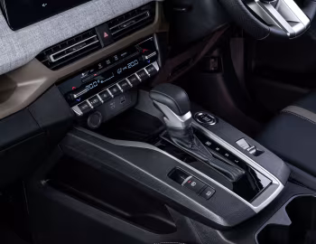 Interior Mitsubishi Outlander Sport [South Africa] '2025–pr.