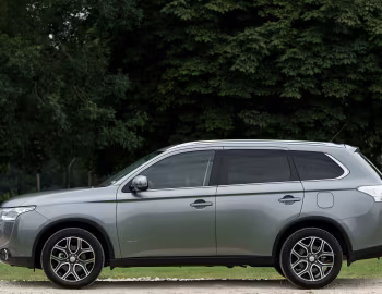 Mitsubishi Outlander [UK-spec] '2014–15