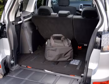 Boot Mitsubishi Outlander "Warrior" [UK-spec] '2007–09