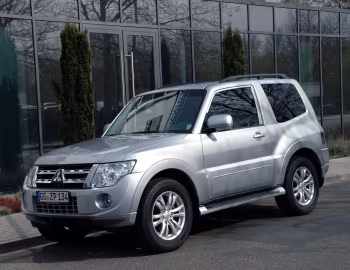 Mitsubishi Pajero 3-door [Worldwide] '08.2011–14