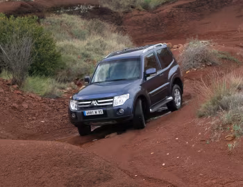Mitsubishi Pajero 3-door [Worldwide] '2006–08.2011