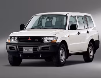 Mitsubishi Pajero GXL 5-door [Japan] '1999–2002