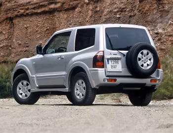 Mitsubishi Pajero 3-door '2003–06