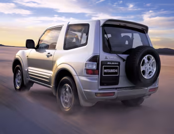 Mitsubishi Pajero 3-door [Worldwide] '2000–02