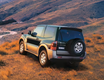 Mitsubishi Pajero 3-door [Japan] '09.2002–06