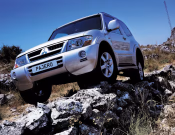 Mitsubishi Pajero 3-door '2003–06