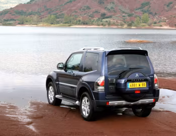 Mitsubishi Pajero 3-door [Worldwide] '2006–08.2011