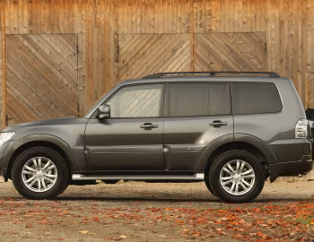 Mitsubishi Pajero 5-door [Worldwide] '2014–21