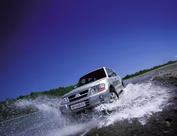Mitsubishi Pajero 5-door '2003–06