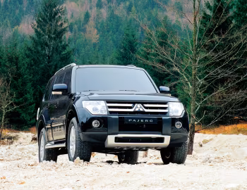 Mitsubishi Pajero 5-door [Worldwide] '2006–08.2011