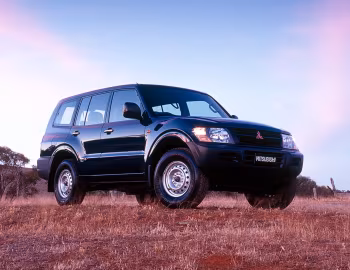 Mitsubishi Pajero [Australia] '2000–02