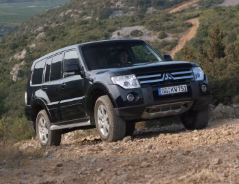 Mitsubishi Pajero 5-door [Worldwide] '2006–08.2011