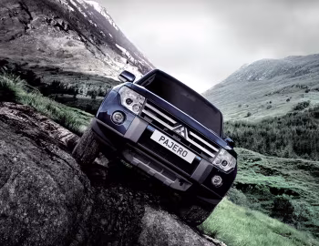 Mitsubishi Pajero 5-door [Worldwide] '2006–08.2011