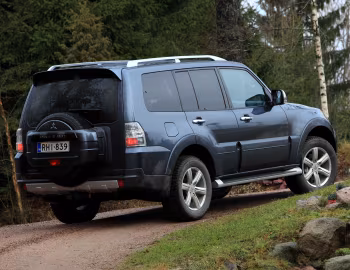 Mitsubishi Pajero 5-door [Worldwide] '2006–08.2011