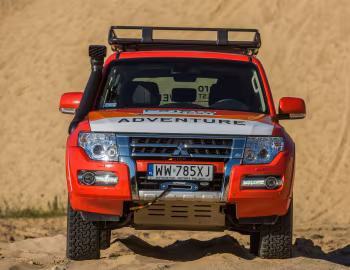 Mitsubishi Pajero Adventure '2015