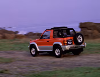 Mitsubishi Pajero Canvas Top [Japan] '1991–97