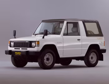 Mitsubishi Pajero Canvas Top [Japan] '1982–91