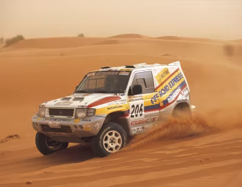 Mitsubishi Pajero Evolution Dakar (V55W)