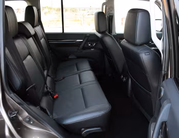 Interior Mitsubishi Pajero Exceed [Australia] '12.2008–10.2011