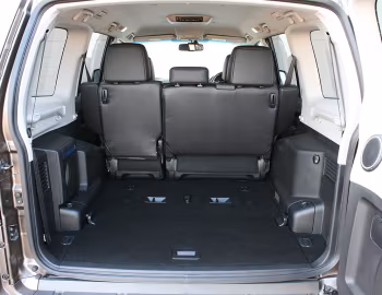 Porta-malas Mitsubishi Pajero Exceed [Australia] '12.2008–10.2011