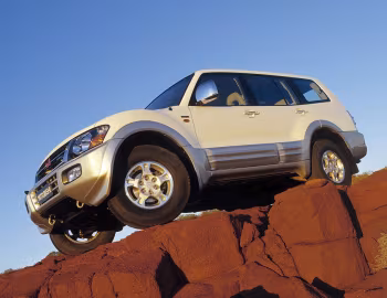 Mitsubishi Pajero Exceed [Australia] '2000–02