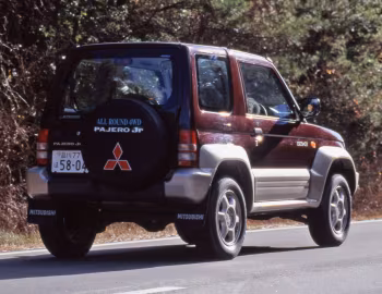 Mitsubishi Pajero Jr. ZR-II (H57A) '11.1995–06.1998