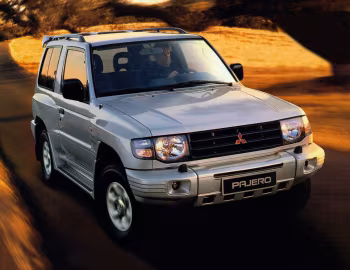 Mitsubishi Pajero Metal Top [Worldwide] '1997–99