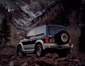 Mitsubishi Pajero Metal Top [Japan] '1991–97