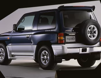 Mitsubishi Pajero Metal Top [Japan] '1997–99
