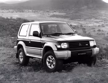 Mitsubishi Pajero Metal Top [Australia] '1991–97