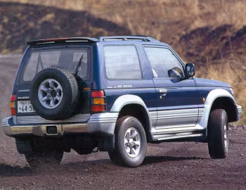 Mitsubishi Pajero Metal Top [Japan] '1991–97
