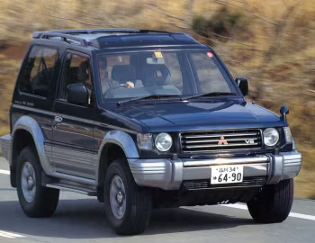 Mitsubishi Pajero Metal Top [Japan] '1991–97