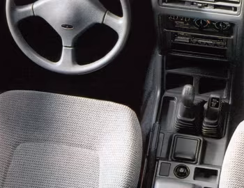Интерьер Mitsubishi Pajero Metal Top [Worldwide] '1991–97