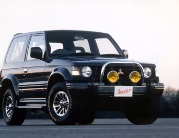 Mitsubishi Pajero Metal Top [Japan] '1991–97